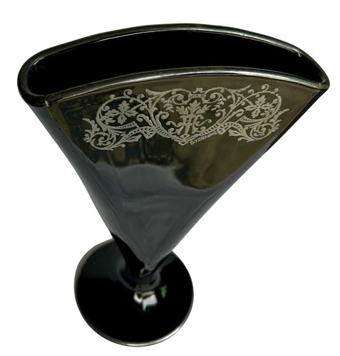 Vtg Art Deco Black Vase Fan Shape Glass Sterling Filigree Overlay Pattern & Rim - Picture 8 of 9
