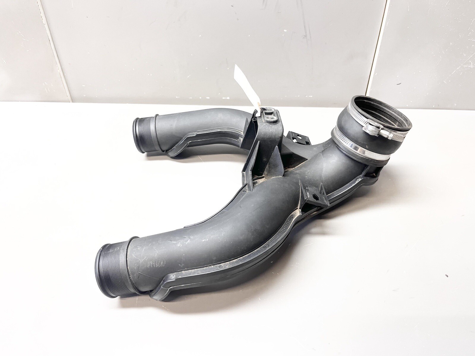 ⭐️2014-2017 MASERATI GHIBLI QUATTROPORTE 3.0L TURBO AIR INTAKE DUCT PIPE HOSE OE
