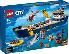 BRAND NEW AND SEALED LEGO CITY Ocean Exploration Ship 60266