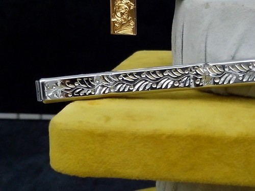 SCOMADI ROYAL ALLOY CUSTOM HAND ENGRAVED CHROMED 23k YELLOW GOLD BRAKE LEVERS - Picture 5 of 13