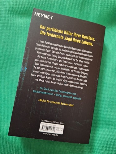 Die Jagd, Thriller von Alaina Urquhart - Bild 2 von 5