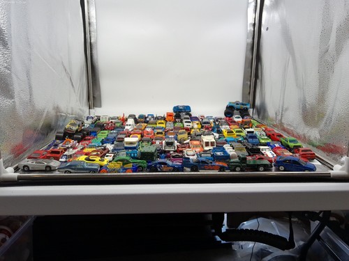 Hot Wheels, riesiges Lot 140 gebrauchte lose Matchbox & Hot Wheels & Markenlose Diecast Autos - Bild 1 von 15