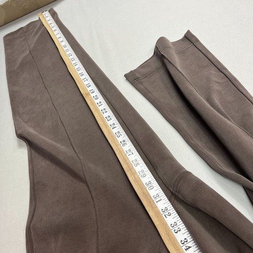 Lululemon Softstreme Pintuck Mid-Rise Soft Pants Womens Medium M W30 L31 - Picture 11 of 13