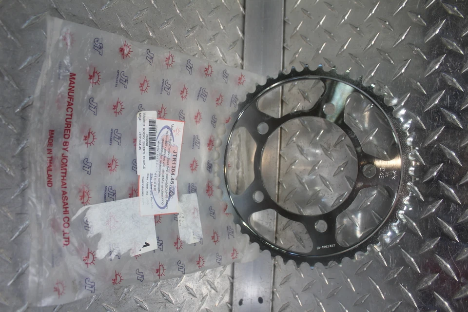 1999 HONDA CBR900RR JT SPROCKETS REAR BACK SPROCKET JTR1304.45 (NEW)  - Изображение 3 из 4