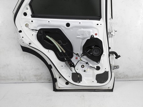 2020-2022 Mazda Cx-30 Rear Left Driver Door Dgj1-73-510 *25D - Snowflake White - Picture 16 of 21
