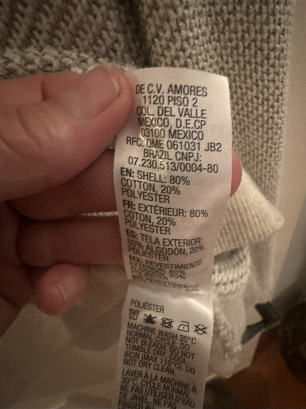 Size Large Roxy Sweater ￼ - image 7