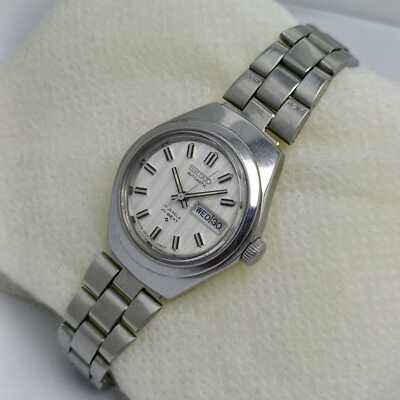 Seiko Hi Beat 2906-0040 Automatic Day/Date Vintage Women