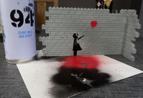 Banksy Lego© - Girl With Balloon 🎈- V 1 Handmade Unofficial Set - Hand Sprayed - Picture 15 of 15