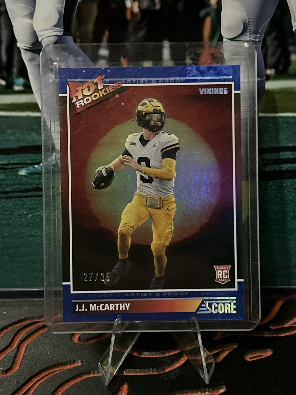 2024 Score - Hot Rookies J.J. McCarthy #11 (RC) Blue Artists Proof /35
