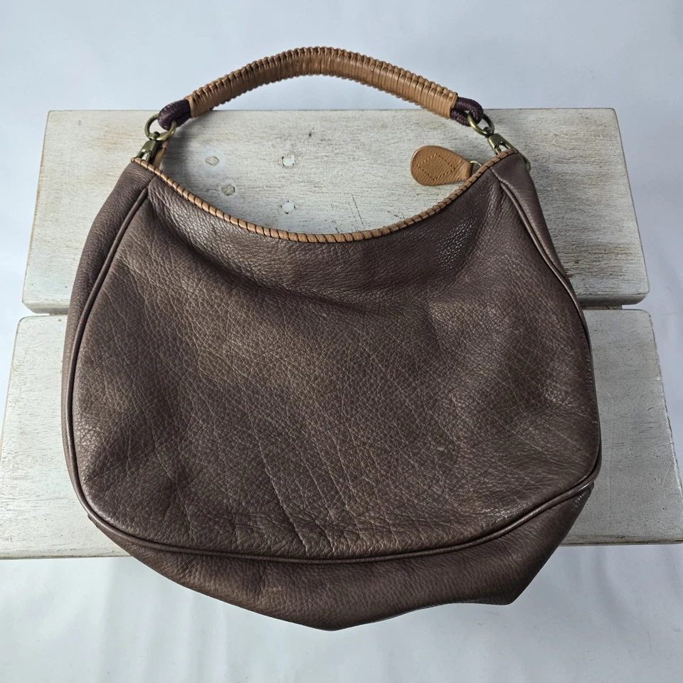 Eddie Bauer Leather Shoulder Purse Brown Hobo Bucket EUC Softshell - Image 4 of 4