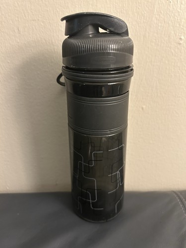 Rubbermaid Design Serie Chug Behälter 20 Oz Wasserflasche Flip Top Schwarz - Bild 2 von 7