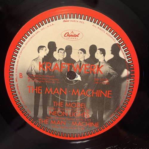 KRAFTWERK : The Man Machine (1978) VINYL : Capitol Records - ORIGINAL PRESSING - Picture 8 of 8