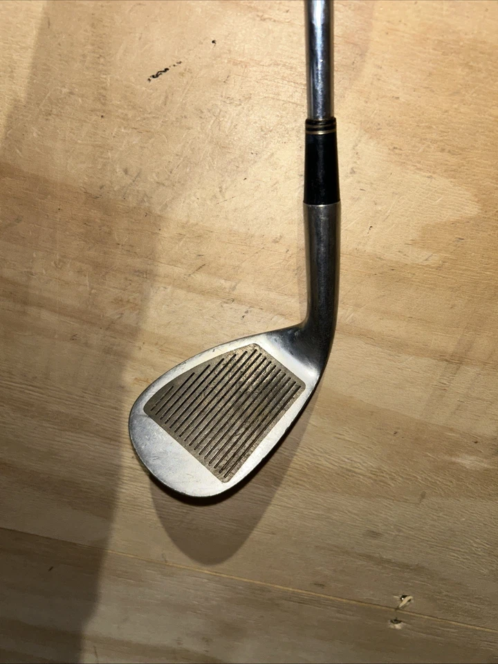 Wilson Staff 56° Sand Wedge - Image 3 of 4