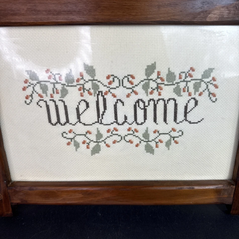 复古带框十字绣欢迎标志 12x16 英寸花卉木质玻璃框架 — 第 2/4 张图片