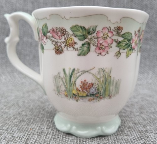 Royal Doulton Brambly Hedge ‘Summer Beaker’ Jill Barklem 1983 - Picture 2 of 3