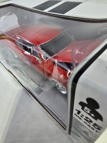 New Ray "1966 Pontiac GTO" Red- Muscle Car Collection 1:25 NIB- 2019 - Picture 3 of 6