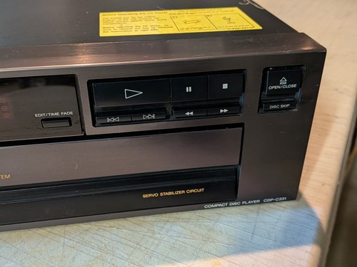 Sony CDP-C331 Compact 5 Disk CD Changer Player TESTED /WORKS Made In Japan - Picture 3 of 8