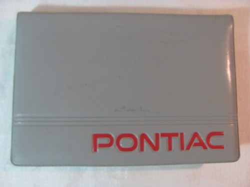 1996 Grand Prix Owner's Manual with Book Cover - Bild 3 von 8