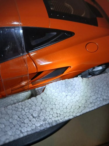 1:18 Autoart SIGNATURE McLAREN 12C Auto Art - Picture 22 of 24