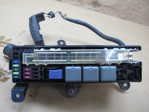 🥇10-15 LEXUS IS250 CONVERTIBLE POWER DISTRIBUTION FUSE BOX W BATTERY CABLE OEM - Picture 8 of 13