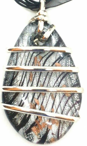 Impresionante collar colgante de vidrio soplado de lámina de oro y plata con cordones - Imagen 7 de 12