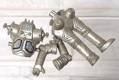 RARE VINTAGE ULTRAMAN KAIJU MONSTER ALIEN GASHAPON FIGURE NO 1-23 BANDAI LOT 3 - Picture 16 of 77