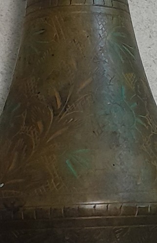 Antique Vase Brass or Bronze, Hand painted, plant patterns. Vintage. - Picture 15 of 16
