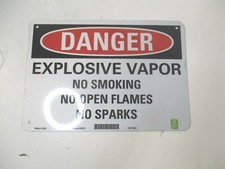 Lyle (LCU4-0648-RA_10X7) 7 x 10" Explosive Vapor No Smoking Aluminum Danger Sign