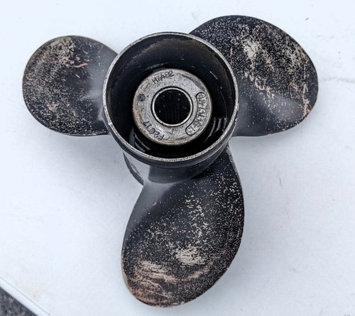 Mercury Prop Propeller 10 3/8 X 13 13 Spline Aluminum 48-73136-13 - Foto 2 di 4