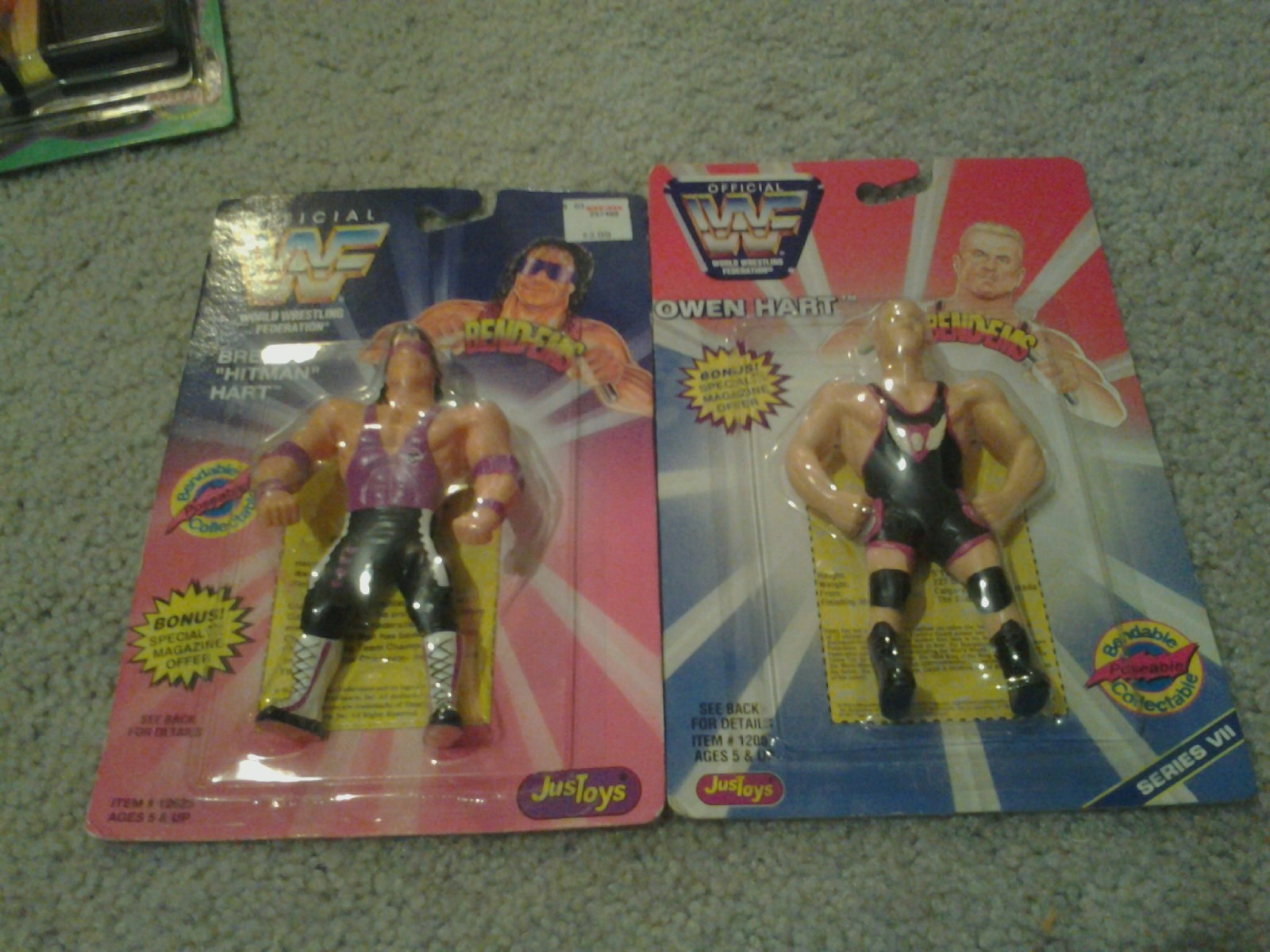 Difficile da trovare SUPER RARA WWE WWF Bret & Owen Hart BendSME 1994 & 1997 LOTTO 2 nuovo in pacchetto L @ @ K RIP Difficile da trovare SUPER RARA WWE WWF Bret & Owen Hart BendSME 1994 & 1997 LOTTO 2 nuovo in pacchetto L @ @ K RIP
