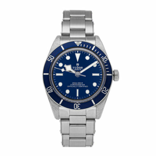 Tudor Watch Catalogue 2023 / 2024 UK Issue - ENGLISH Tudor Watch Catalogue 2023 / 2024 UK Issue - ENGLISH