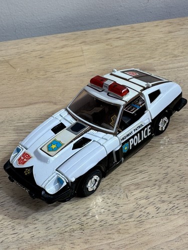 Transformers G1 Commemorative Series IV Prowl 100% complete MIB - Picture 12 of 14