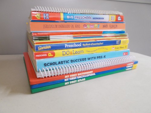 18 PRESCHOOL WORKBOOK KINDERGARTEN EARLY LEARNING SOME PAGES ARE WORKED - 第 1/17 張圖片