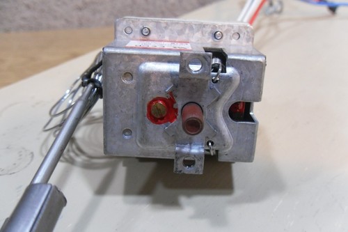 Cooking Performance Group 351PEF10N Temperature Limiter for EF302 and EF300 - Picture 9 of 12