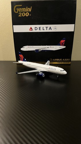 GEMINI200 (G2DAL963) DELTA A320-200 1:200 SCALE DIECAST METAL MODEL - Picture 3 of 5