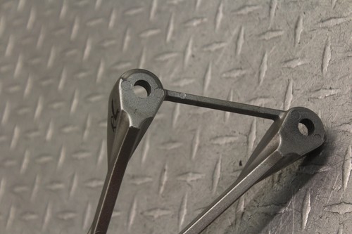 2005 KAWASAKI NINJA ZX6R ZX600 N-1 LEFT REAR BACK PASSENGER PEG - Picture 10 of 11