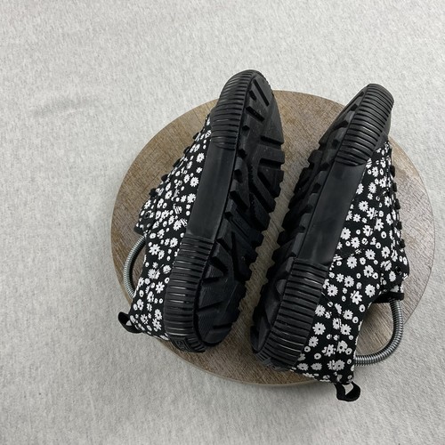 Levi’s Emma Floral Women’s Canvas Sneakers Low Top Lace-up Size: 9 Black White - Picture 8 of 10