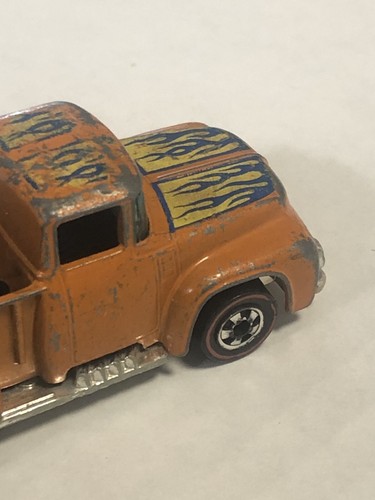 Vintage 1973 Hot Wheels Redline Hi-Tail Hauler Orange w/ Motorcycles - Picture 10 of 10