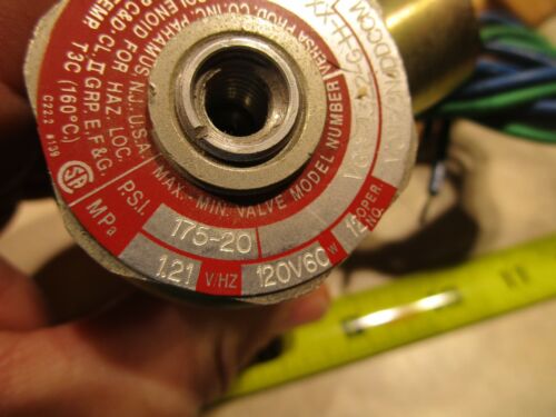 VERSA VGG-4322-G-H-XX, 4 WAY AIR VALVE, INCOMPLETE, D0402 - Picture 2 of 5