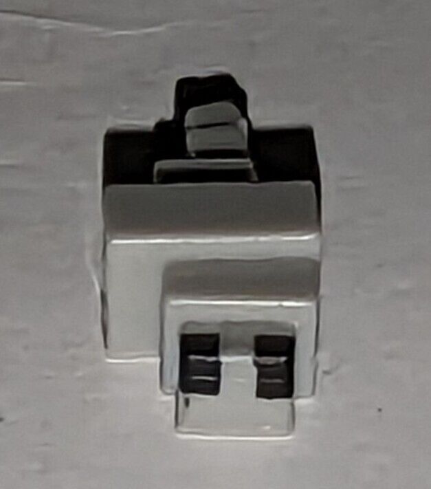 Picture 3 of 4