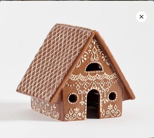 Set Of 4 Gingerbread Ceramic Houses - Picture 4 of 9