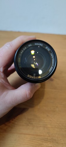 Miranda 70-210mm f4.5-5.6 MC Macro Zoom Lens & Caps for Pentax K Bayonet Cameras - Picture 9 of 19