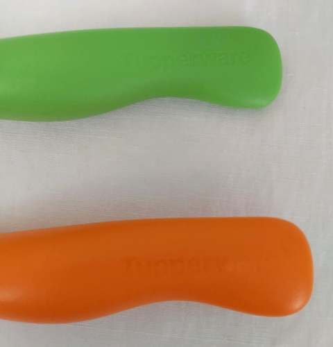 Juego básico de horneado Tupperware para niños batidor espátula cortadores de galletas nuevo - Imagen 4 de 4