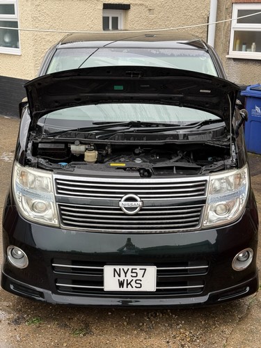 Nissan Elgrand E51 Highway Star 3.5L G35 Flip Paint - Picture 8 of 13