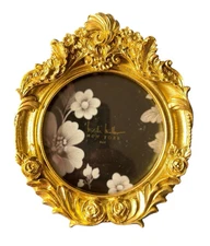 Nicole Miller NY Roses & Feathers Mini Frame 4 x 4 Round Photo Gold Baroque