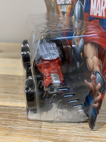 Monster Jam Double Thanos Vs Thor 1:64 Trucks Marvel Series 3 - Picture 7 of 13