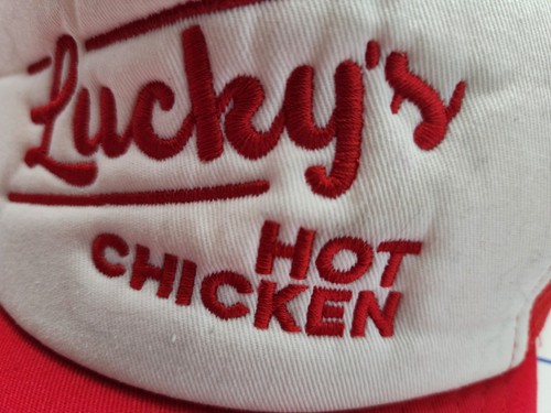 Mütze Cap Lucky's Hot Chicken Trucker Snapback Vintage Vintage rot - Bild 2 von 5