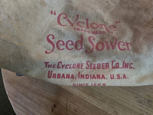Vintage Cyclone Seed Sower Seeder Co Urbana Indiana Handkurbel funktioniert antik USA - Bild 14 von 14