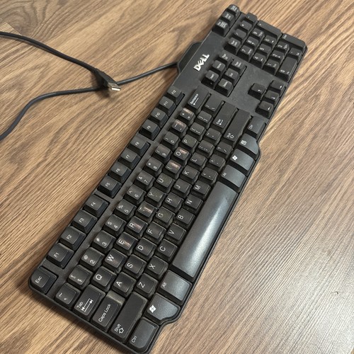 Dell Keyboard With 6 Foot Cord USB - Picture 3 of 4