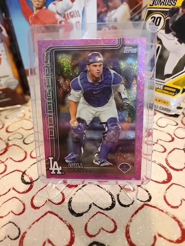 Will Smith 2025 Topps Series 1 Purple Glitter SP Los Angeles Dodgers Rare!🔥🔥🔥 - Picture 1 of 6